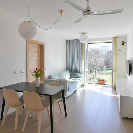 Kralovske Apartma Kolonada * פודבראדי