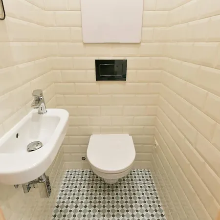 Kralovske Apartma Kolonada * Podebrady