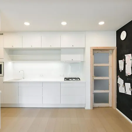 Kralovske Apartma Kolonada דירה *